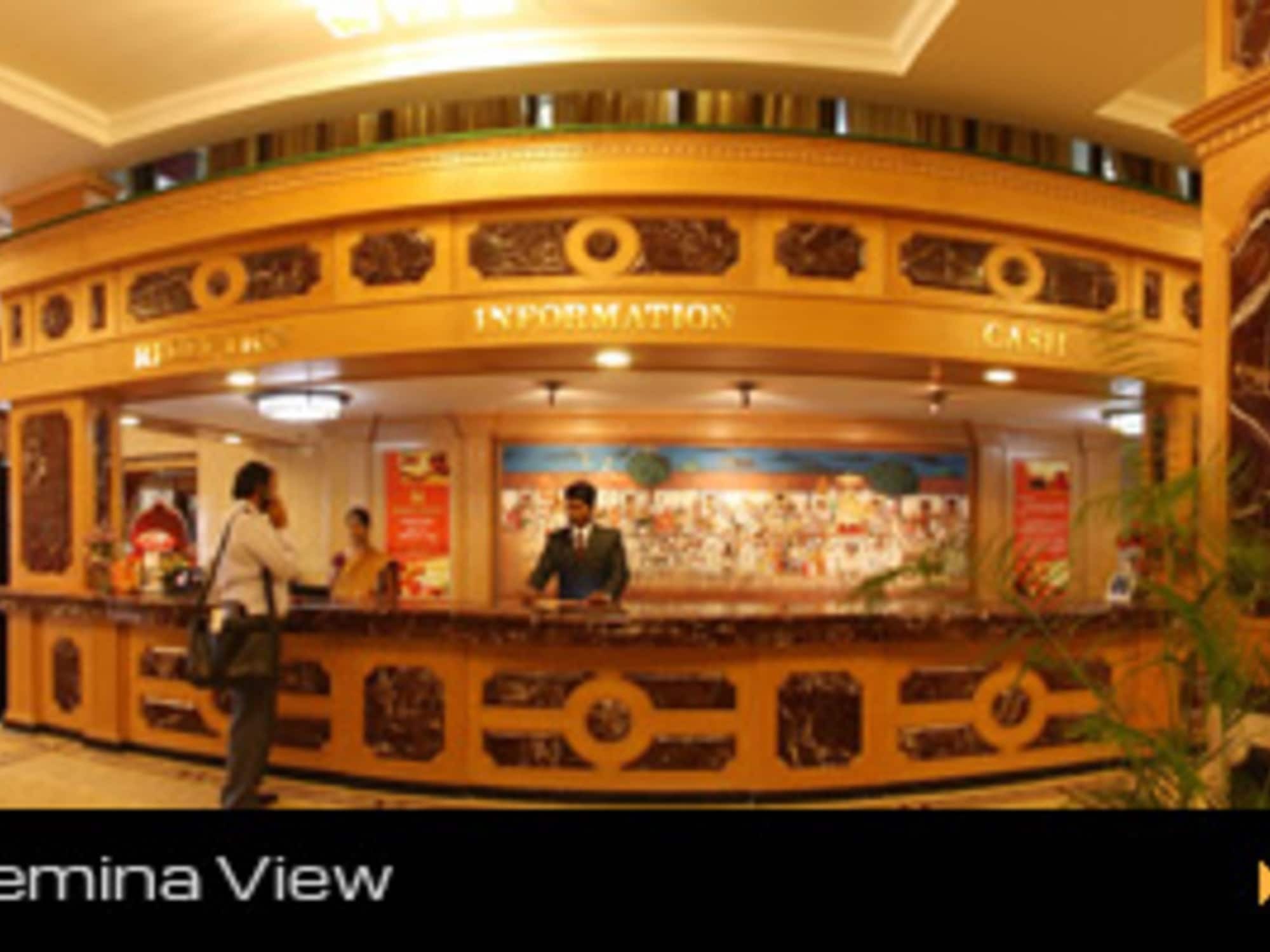 Femina Hotel Tiruchirappalli Exterior foto